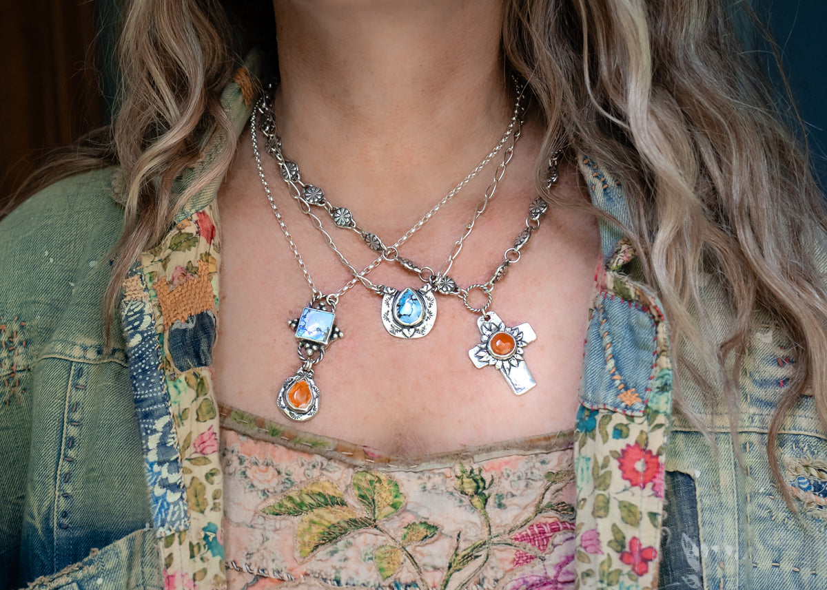 Big Horseshoe Golden Hills Lavender Turquoise Necklace