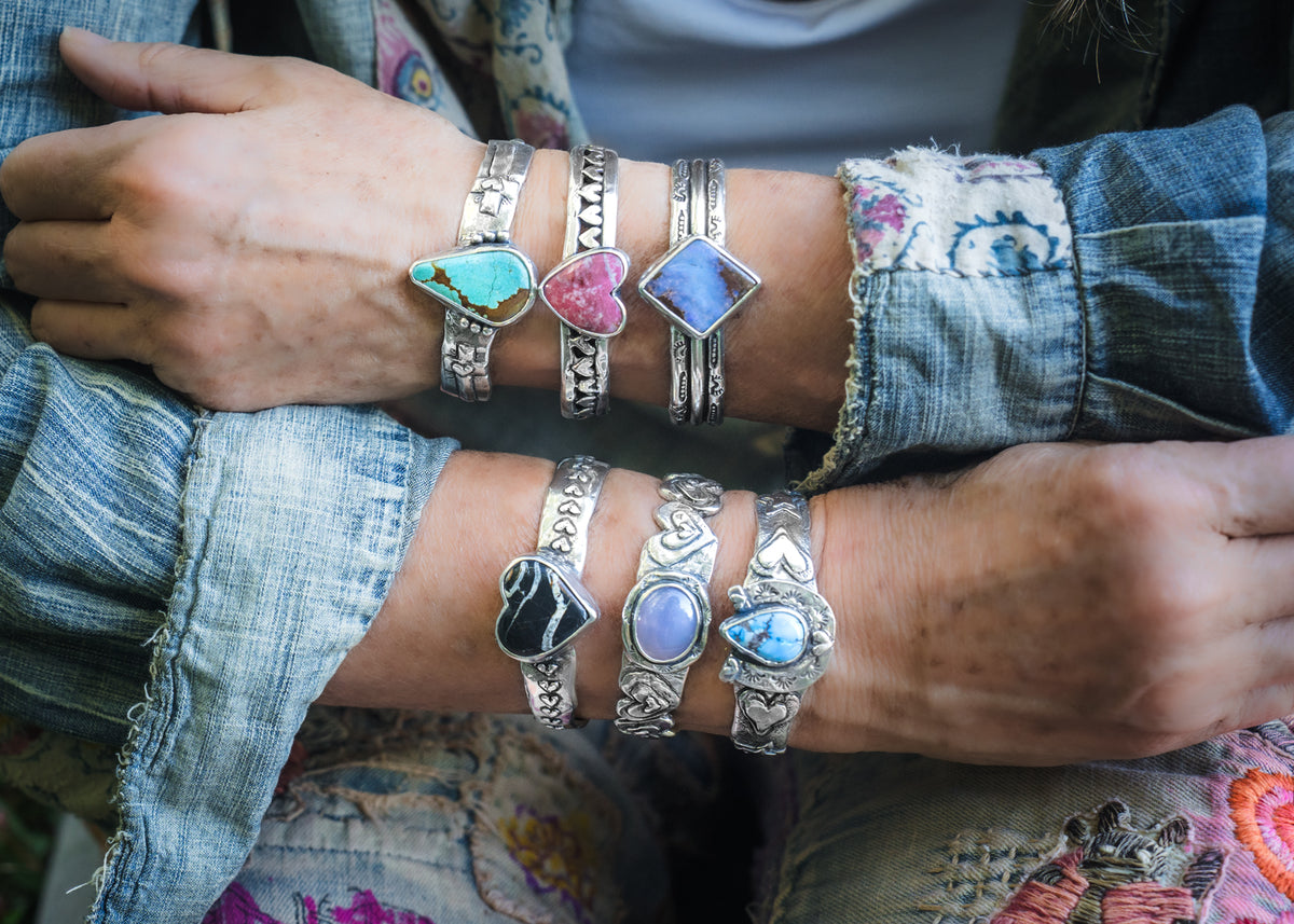 Big Horseshoe Golden Hills Lavender Turquoise Cuff