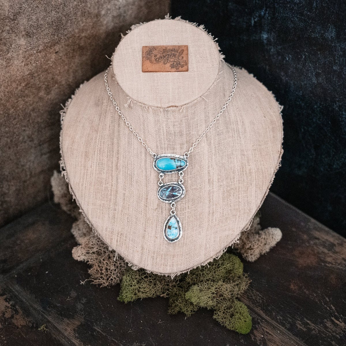 Stepping Stone Turquoise Necklace