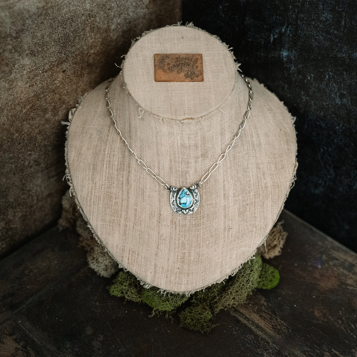 Big Horseshoe Golden Hills Lavender Turquoise Necklace