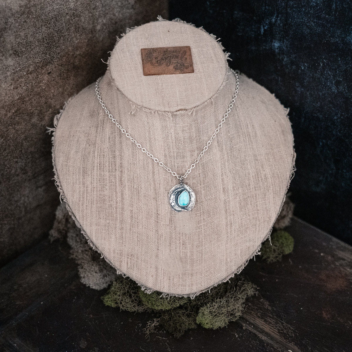 Shine Bright Turquoise Necklace