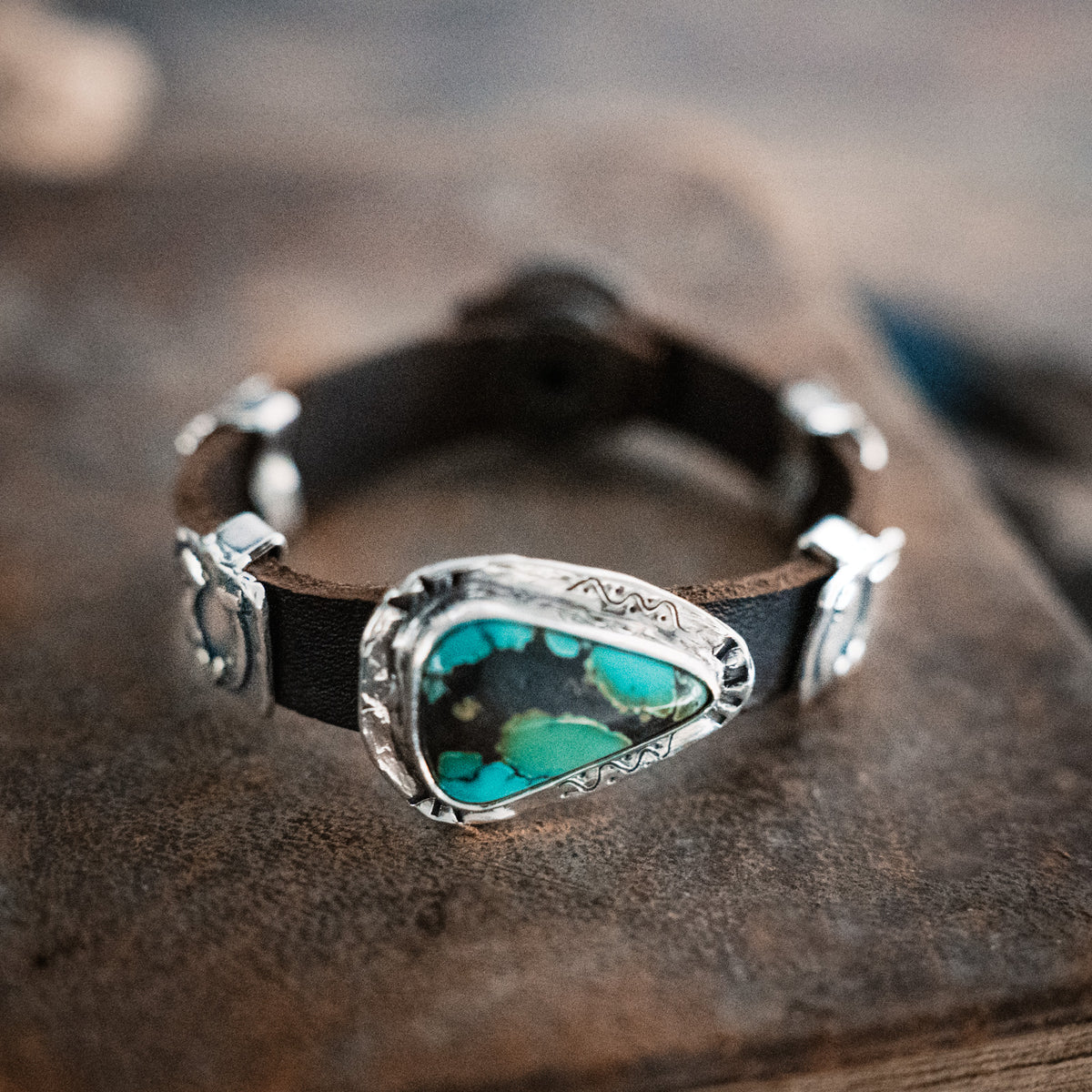 Nomad Horseshoe Turquoise Bracelet
