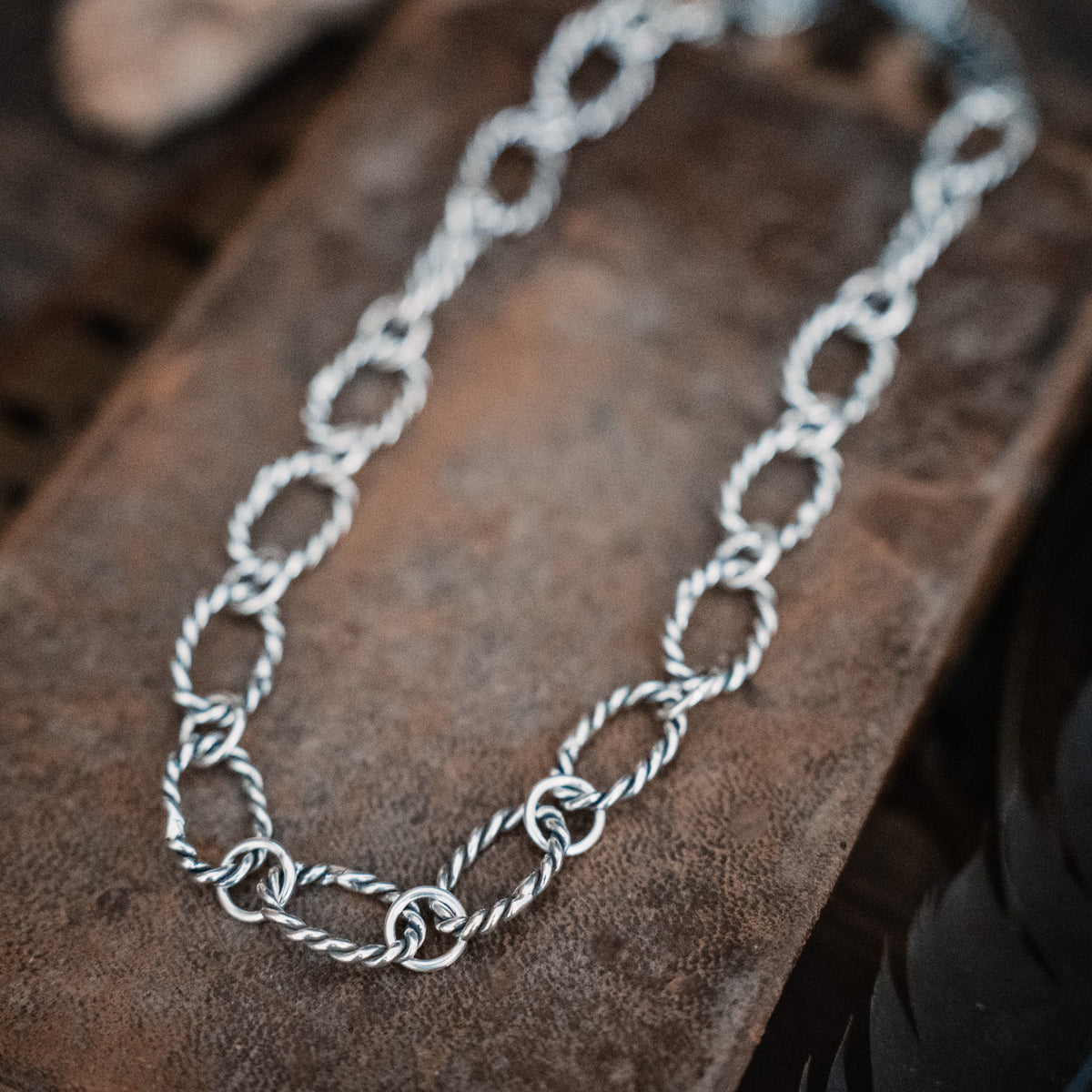 silver chunky chain