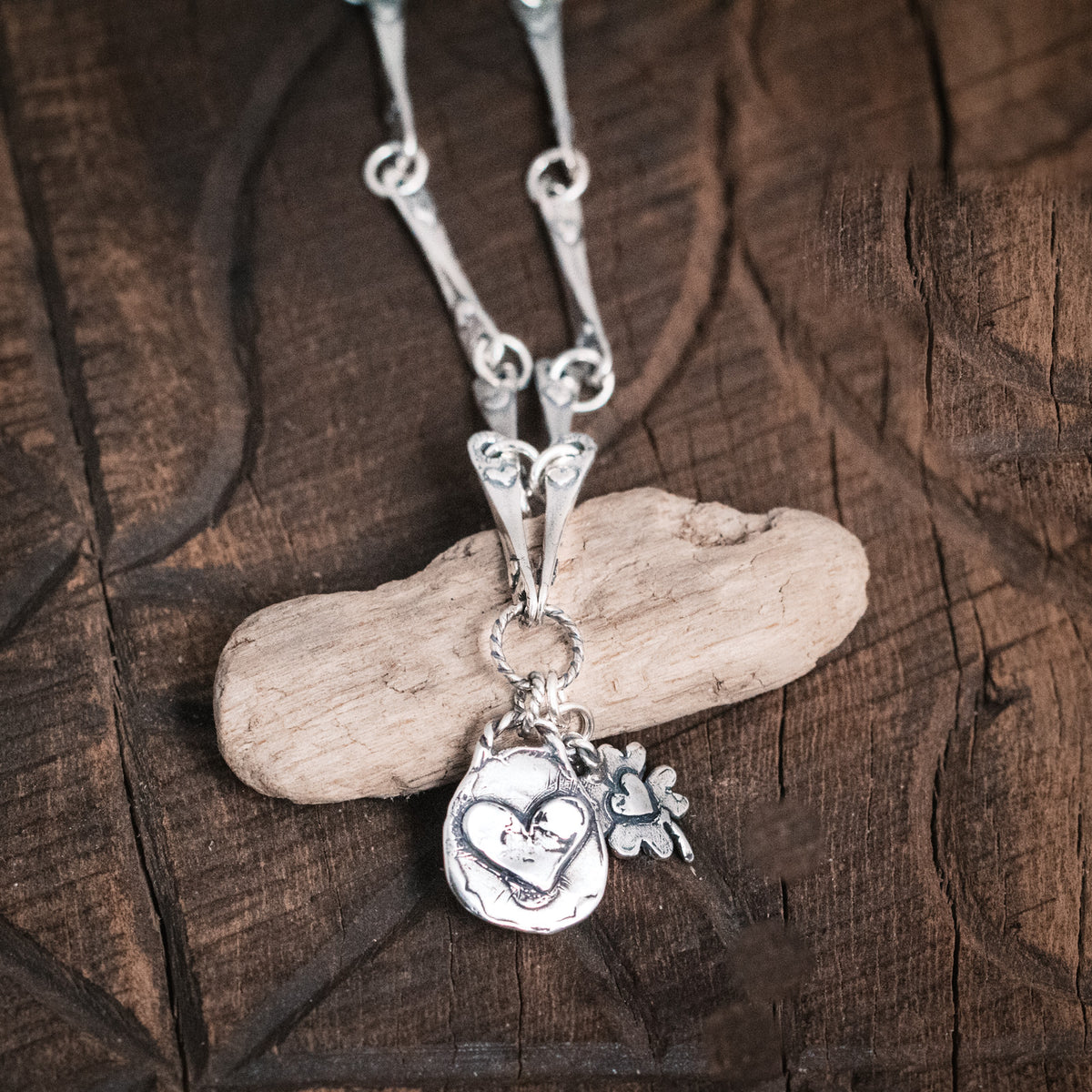 Luck of the Irish Links Turquoise Necklace