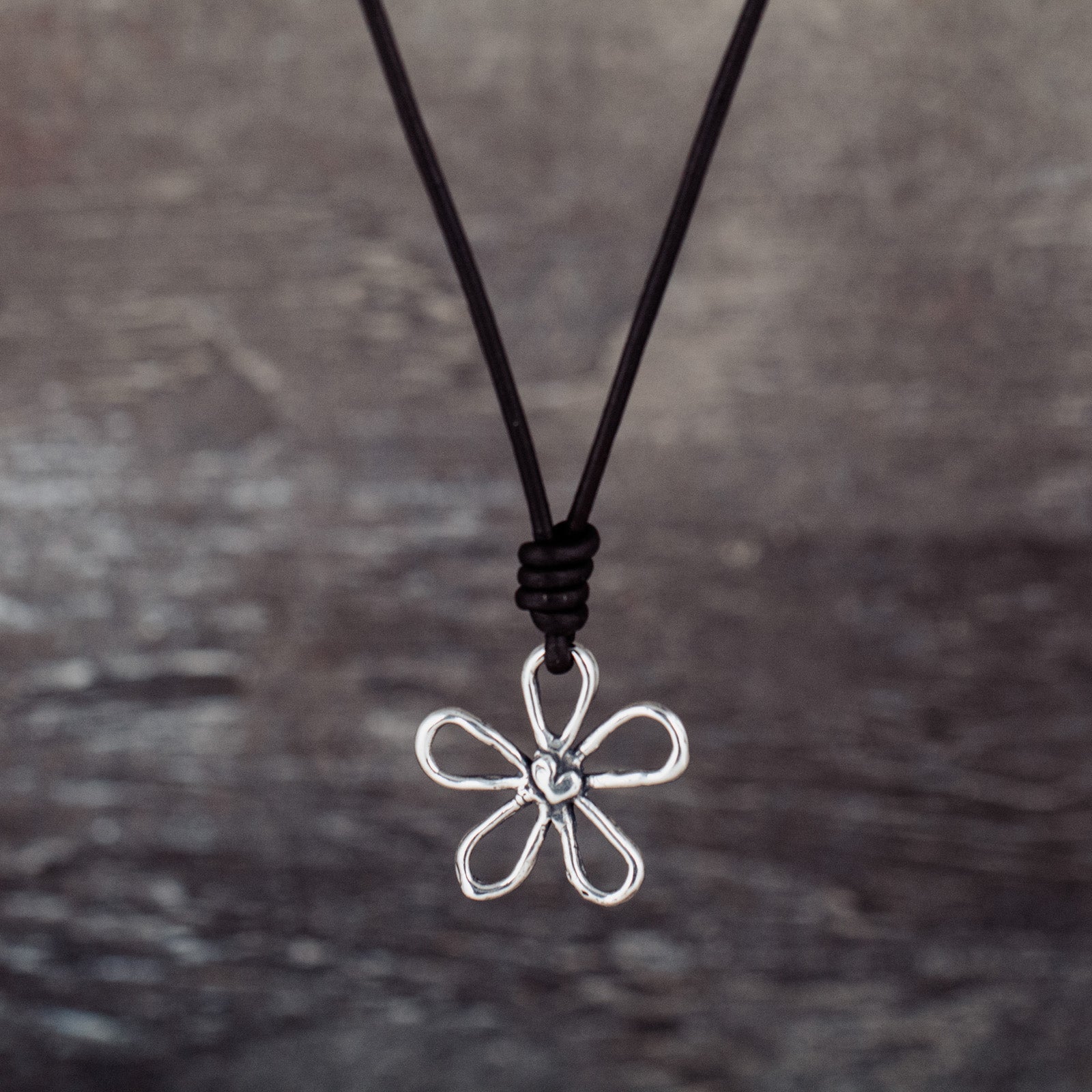 flower blossom necklace